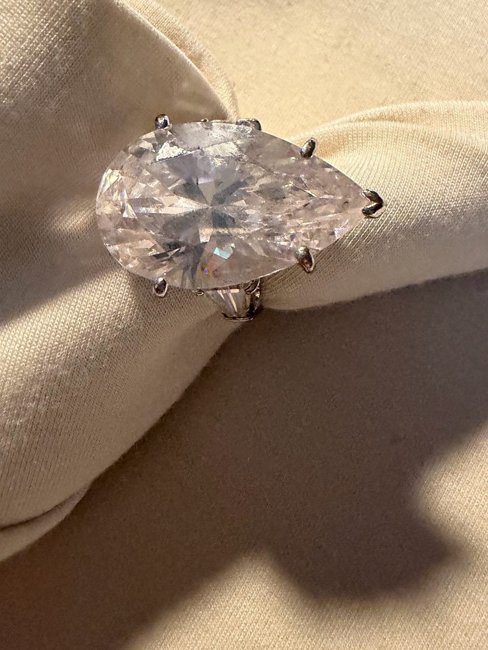 Elegant Pear-Cut Clear Stone Cocktail Ring - Unbranded